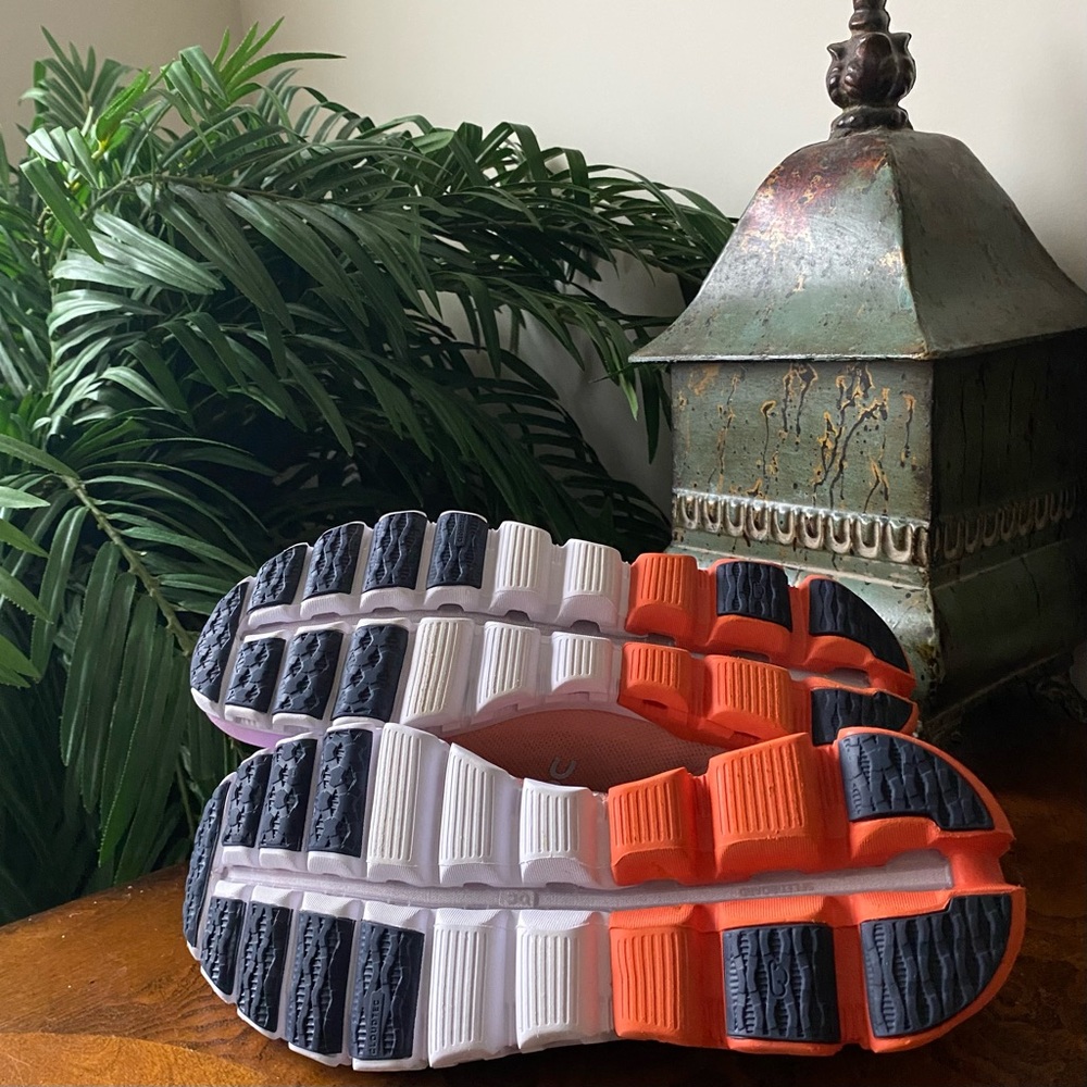ON Running Cloudflow 3.0 - Rose/Fiji, Size 8 - Picture 5 of 10